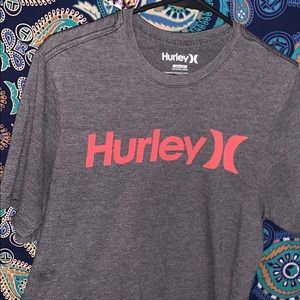 Men’s hurley shirt.